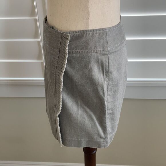 Sz 5/6 Express Stretch wrap skirt grey - Picture 5 of 8